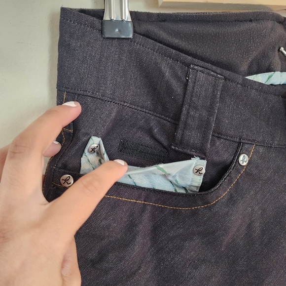 Holden Womens Outdoor Sports/ Snowboarding 🏂 Multi Pockets Pants size Small - Picture 5 of 11